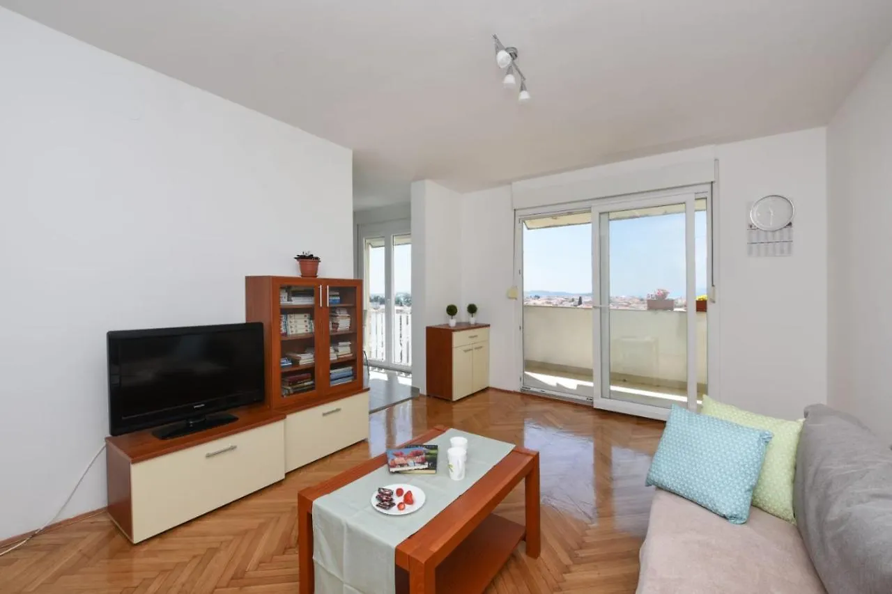 Apartment Apartman Vinika Zadar